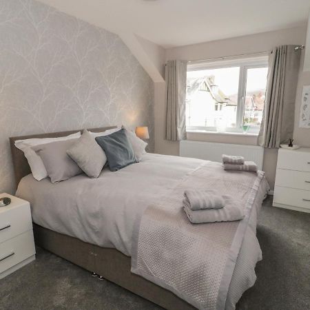 31 Lloyd Street West Villa Llandudno Buitenkant foto